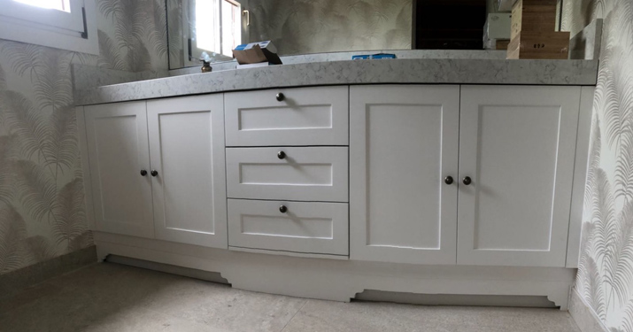 Muebles de baño a medida para tu hogar. Fabricamos muebles atractivos e innovadores